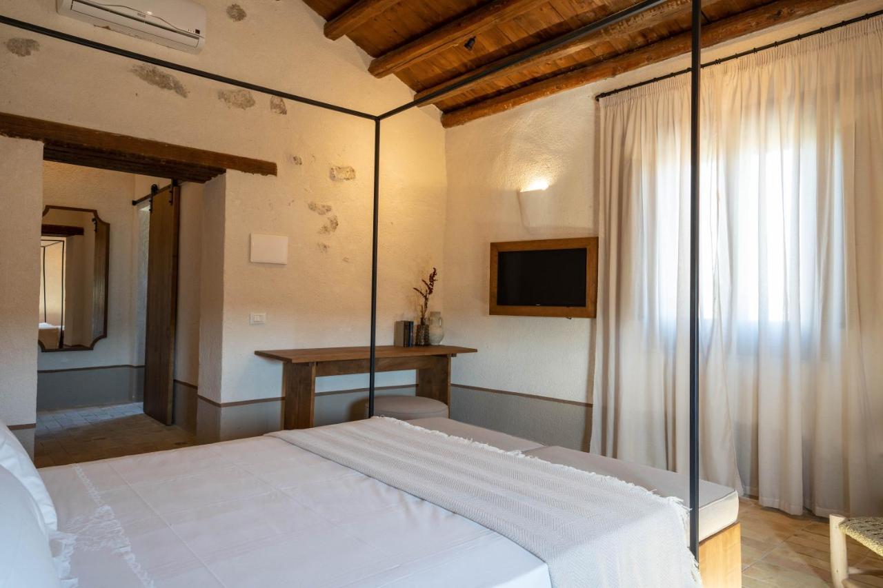 Borgo Delle Pietre 호텔 포르토 엠페도클레 외부 사진